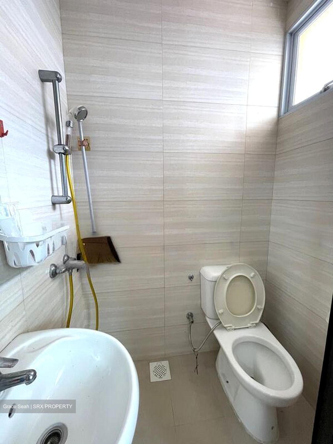 Sembawang Road (D27), Semi-Detached #459049701